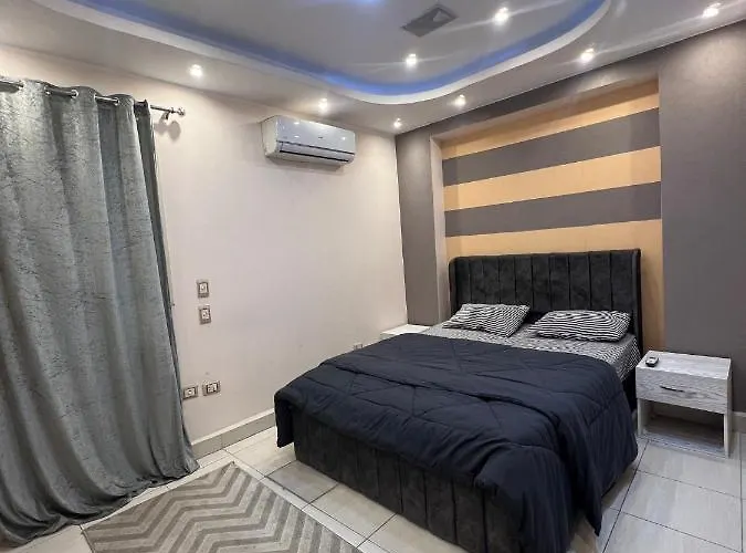 The Princes\' Apartment In Maadi Is 5 Stars